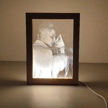 Carica l'immagine nel visualizzatore di Gallery, Cornice con foto - Ilmioplexiglass